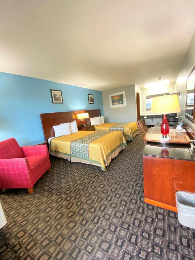 Warsaw Lakes Inn מראה חיצוני תמונה