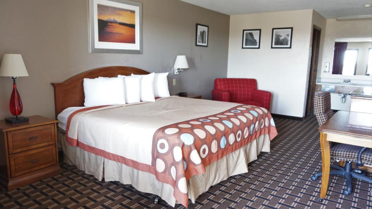Warsaw Lakes Inn מראה חיצוני תמונה